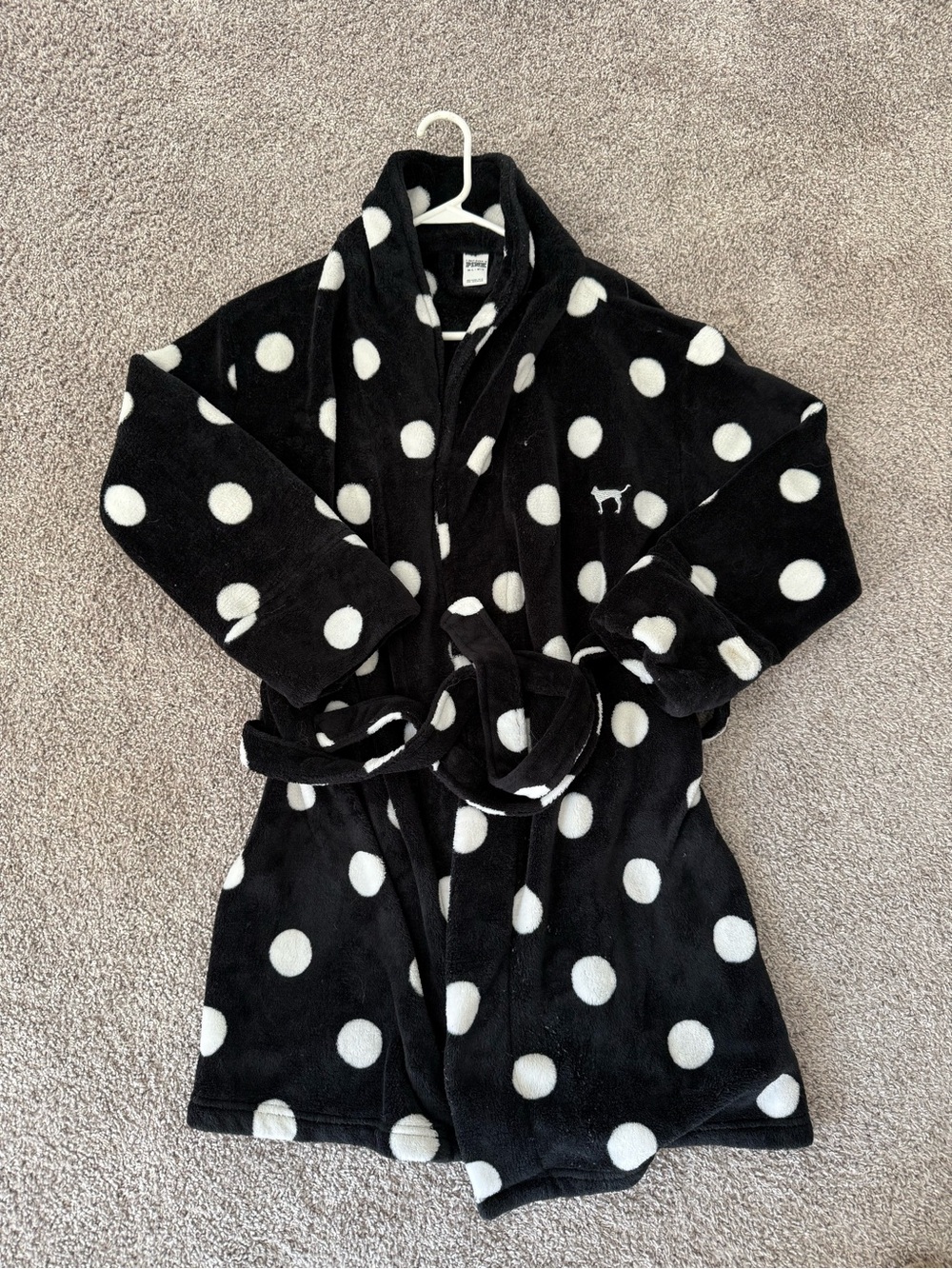 Black and White Polka Dot Plush Robe
